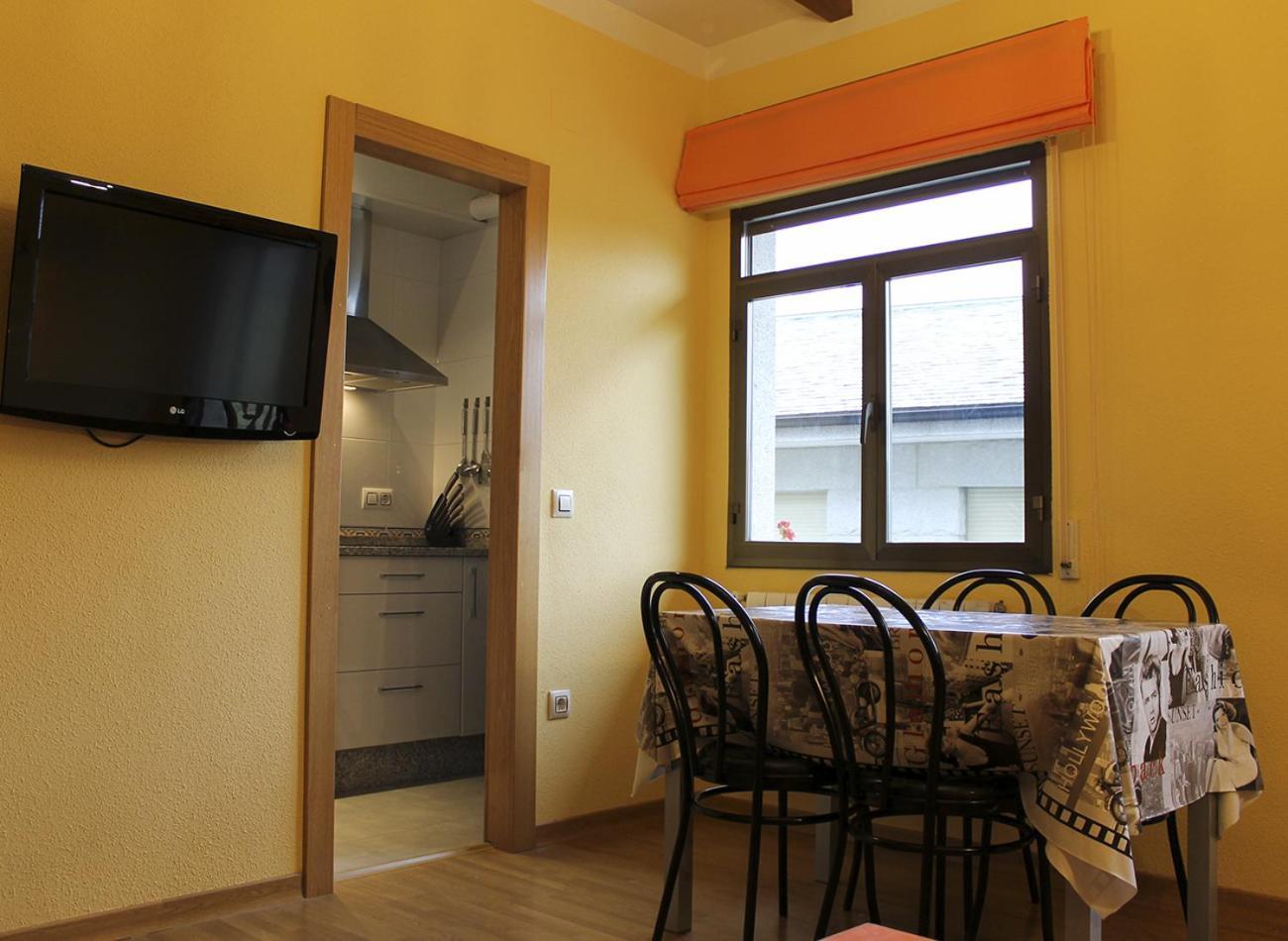 Apartamentos Monasterio San Martín de Castañeda Zewnętrze zdjęcie