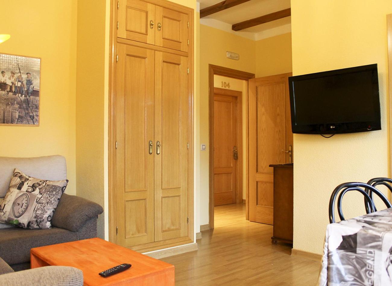 Apartamentos Monasterio San Martín de Castañeda Zewnętrze zdjęcie